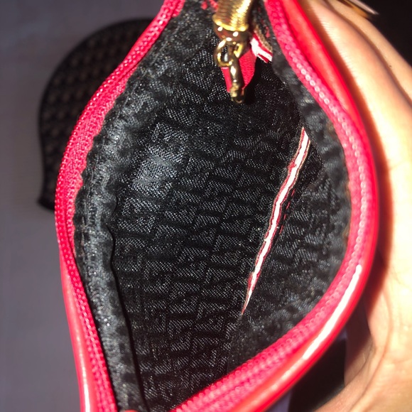 Fendi pouch - Picture 7 of 7